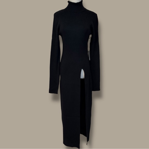 NWT ASTR The Label ‘Hi Slit Ribbed Turtleneck Sweater’ in Black Size Large - Picture 4 of 16
